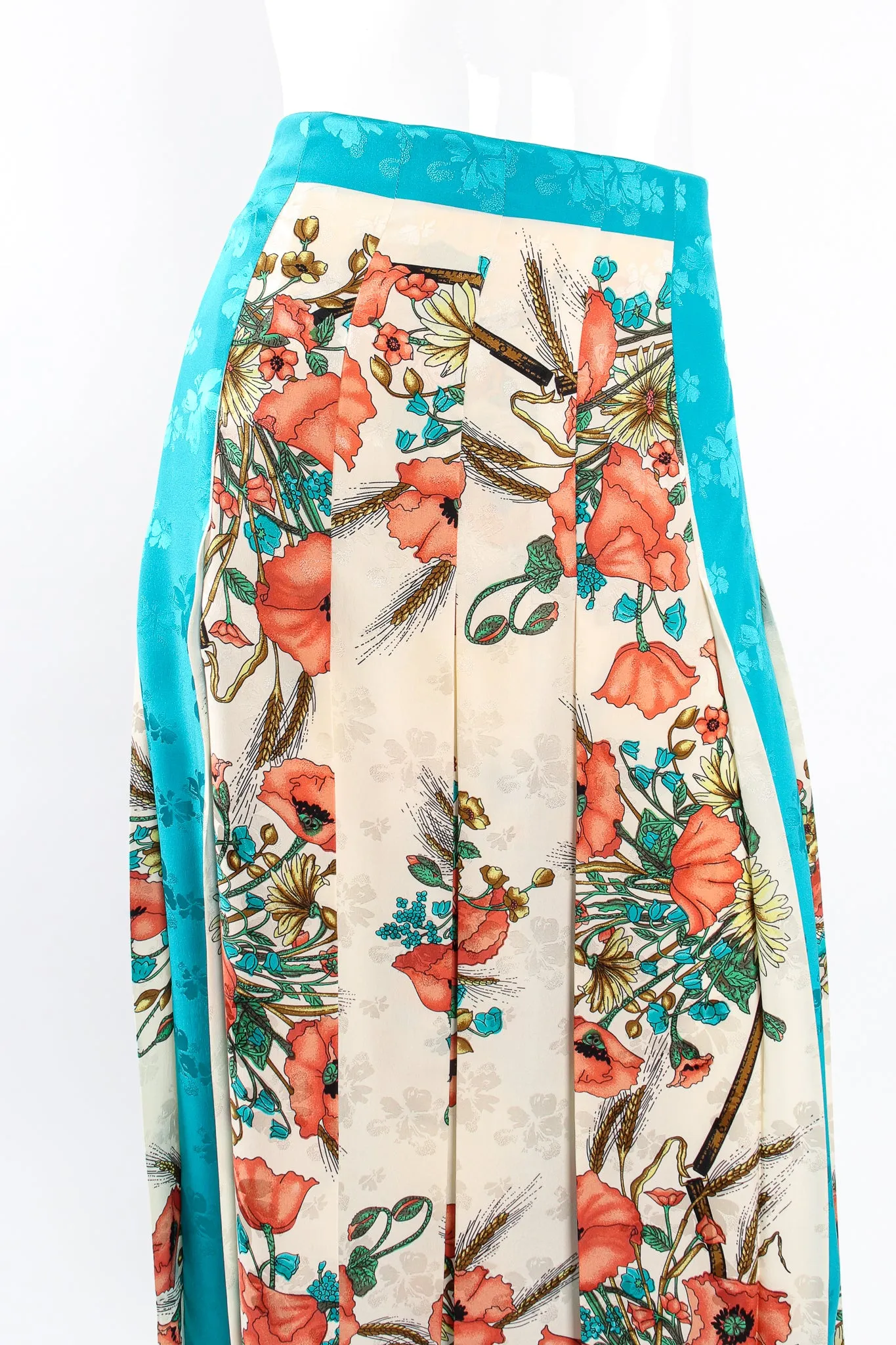 2019 Resort Poppy Print Silk Scarf Skirt