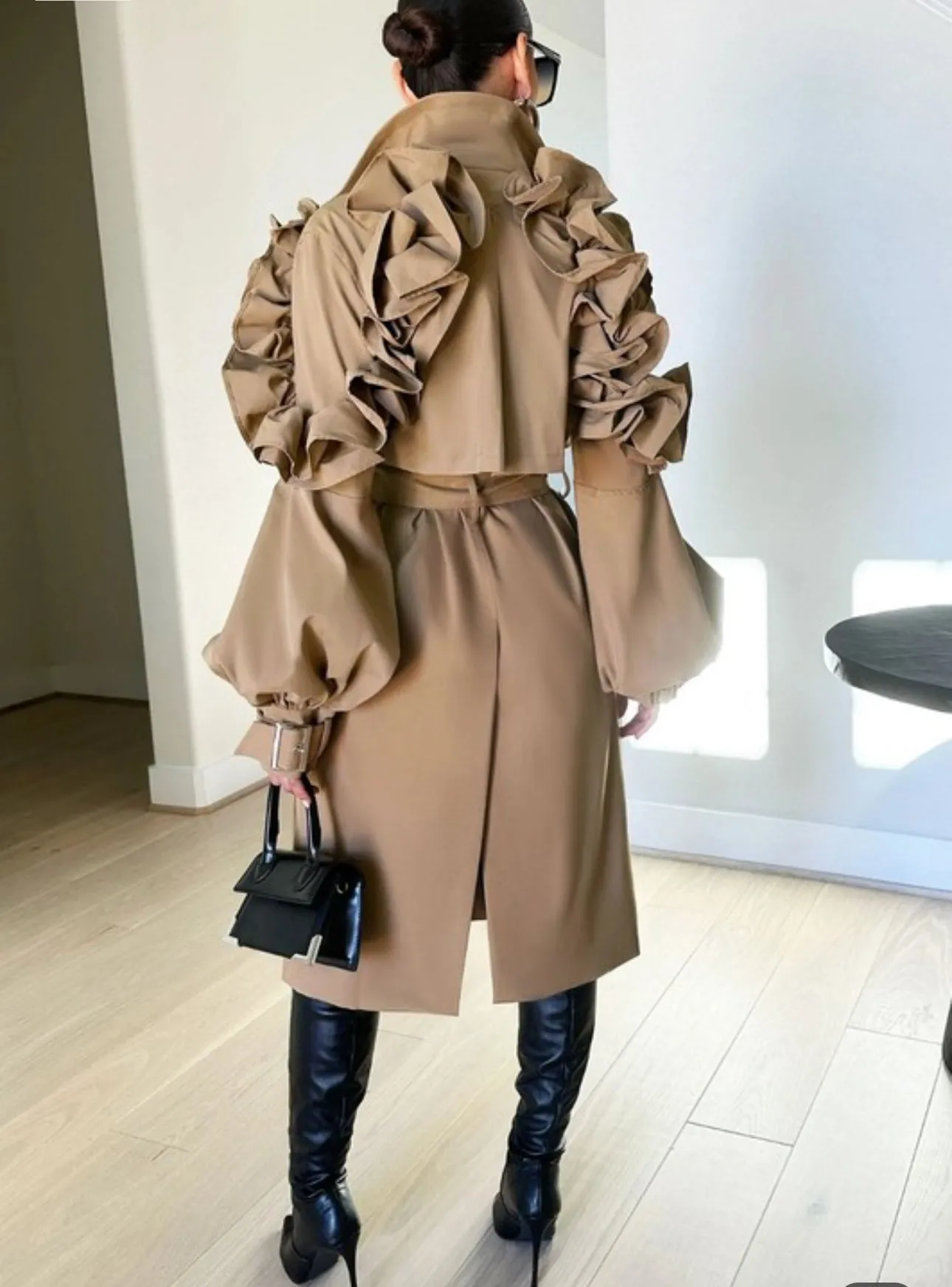 AJK6504P - RUFFLE SHOULDER TRENCH COAT
