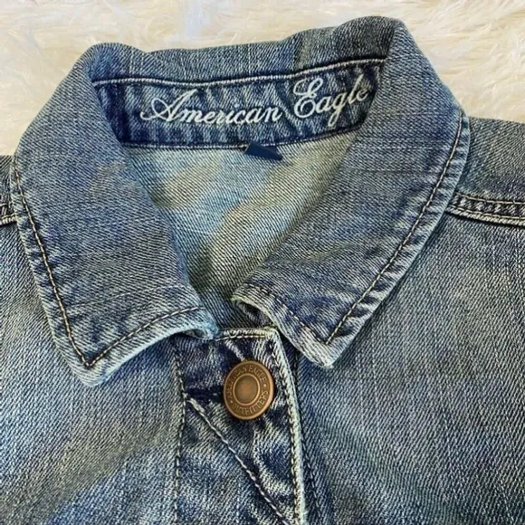 AMERICAN eagle denim jacket size M