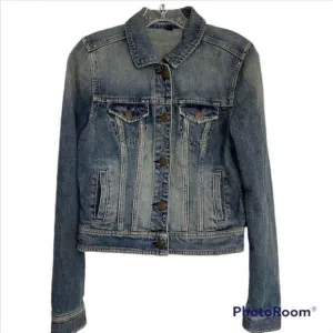 AMERICAN eagle denim jacket size M