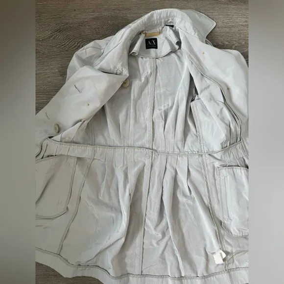 A|X Armani Exchange EUC Trench Coat Jacket Size S Light Gray Gold Buttons