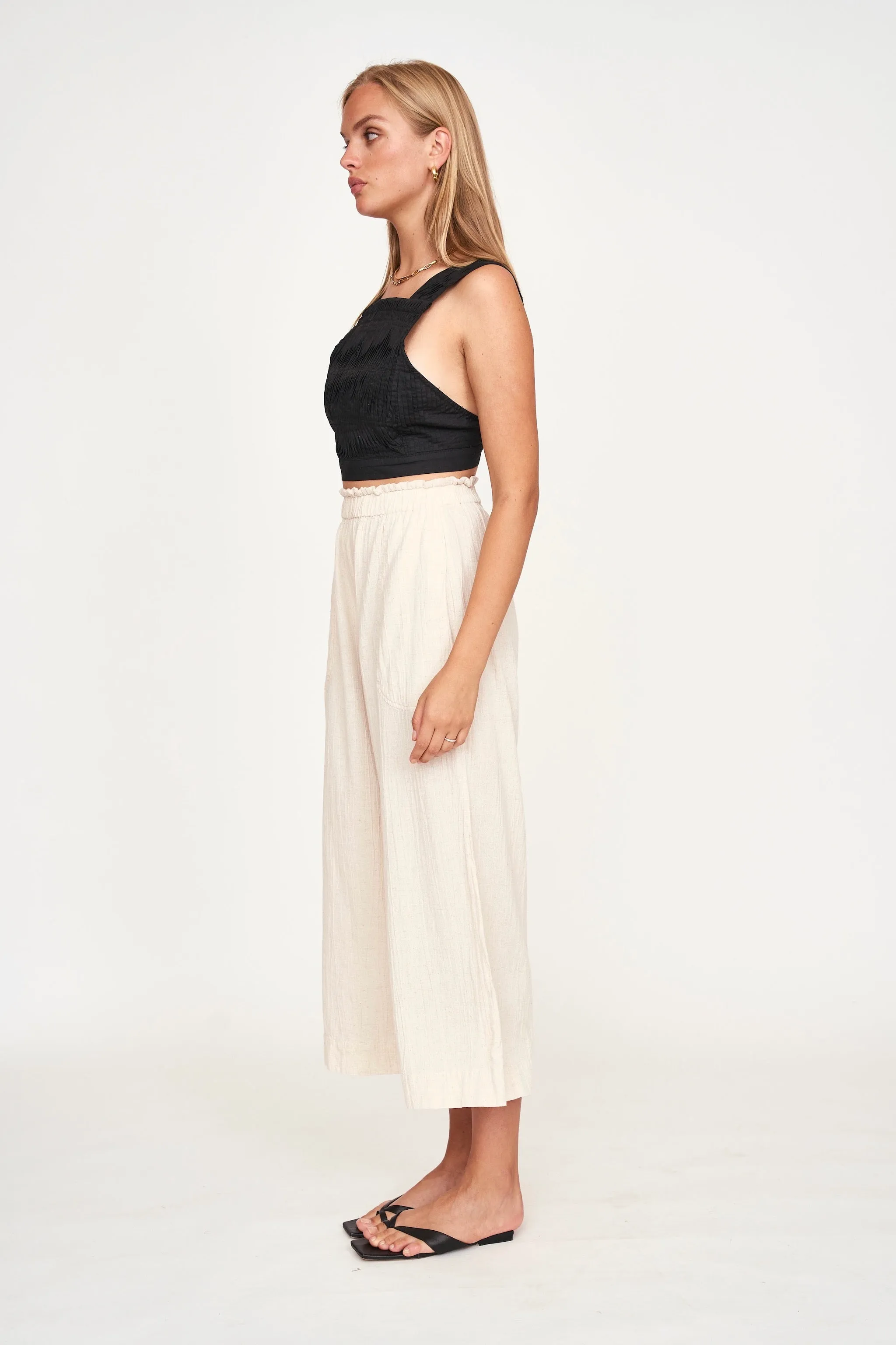 Bangkok Top in Black