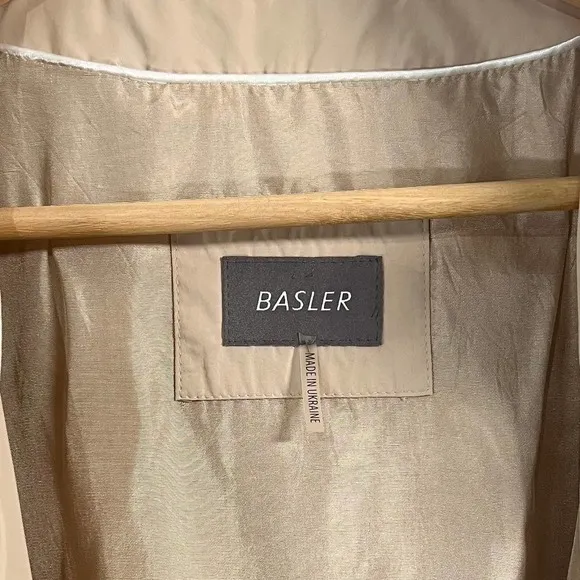 Basler Trench Coat Water Resistant Rain Jacket Neutral Quiet Luxury Size Large