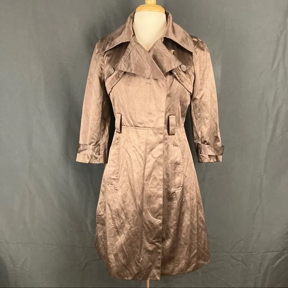 Bebe women’s satin trench coat