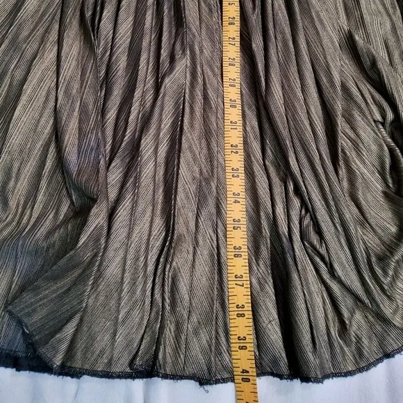 Beulah Style Gold Metallic Pleated Maxi Skirt Size 10