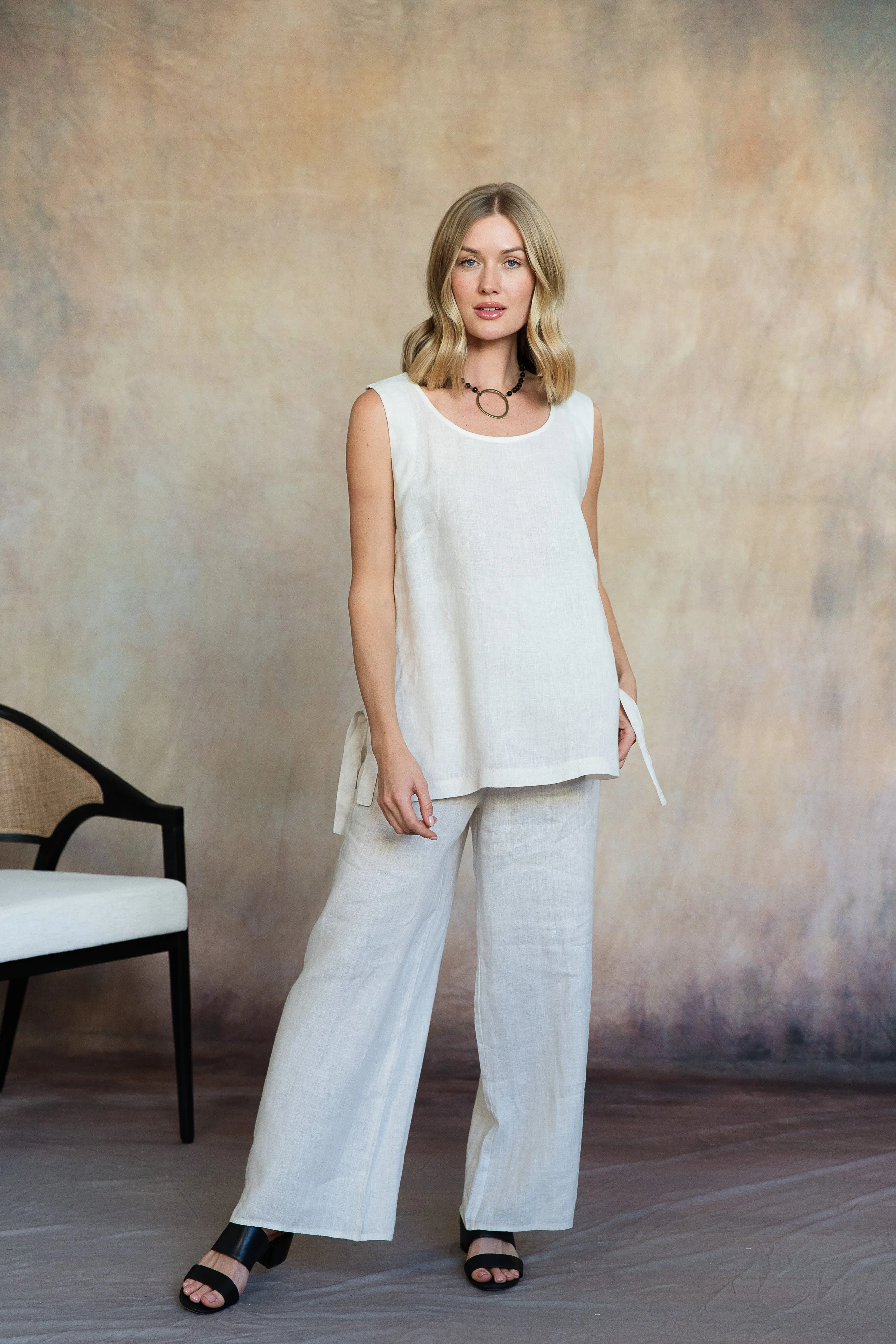 Brina Linen Top (Light Buff)