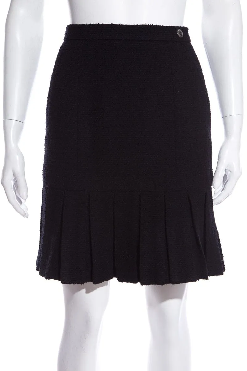 Chanel Black Tweed Pleated Bottom Skirt SZ 34