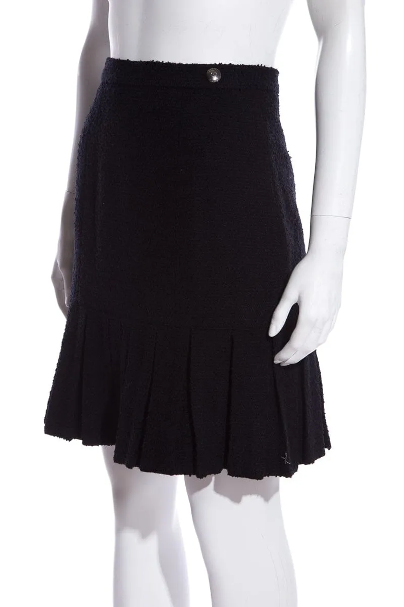 Chanel Black Tweed Pleated Bottom Skirt SZ 34