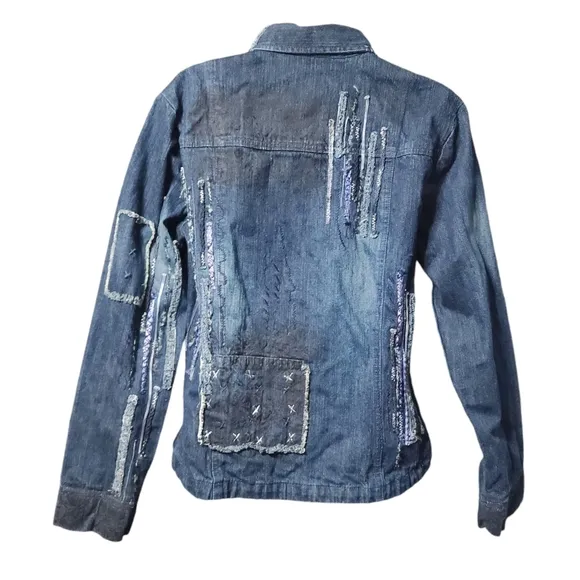 Chico's Embellished Distressed Frayed Denim Jacket Size Small