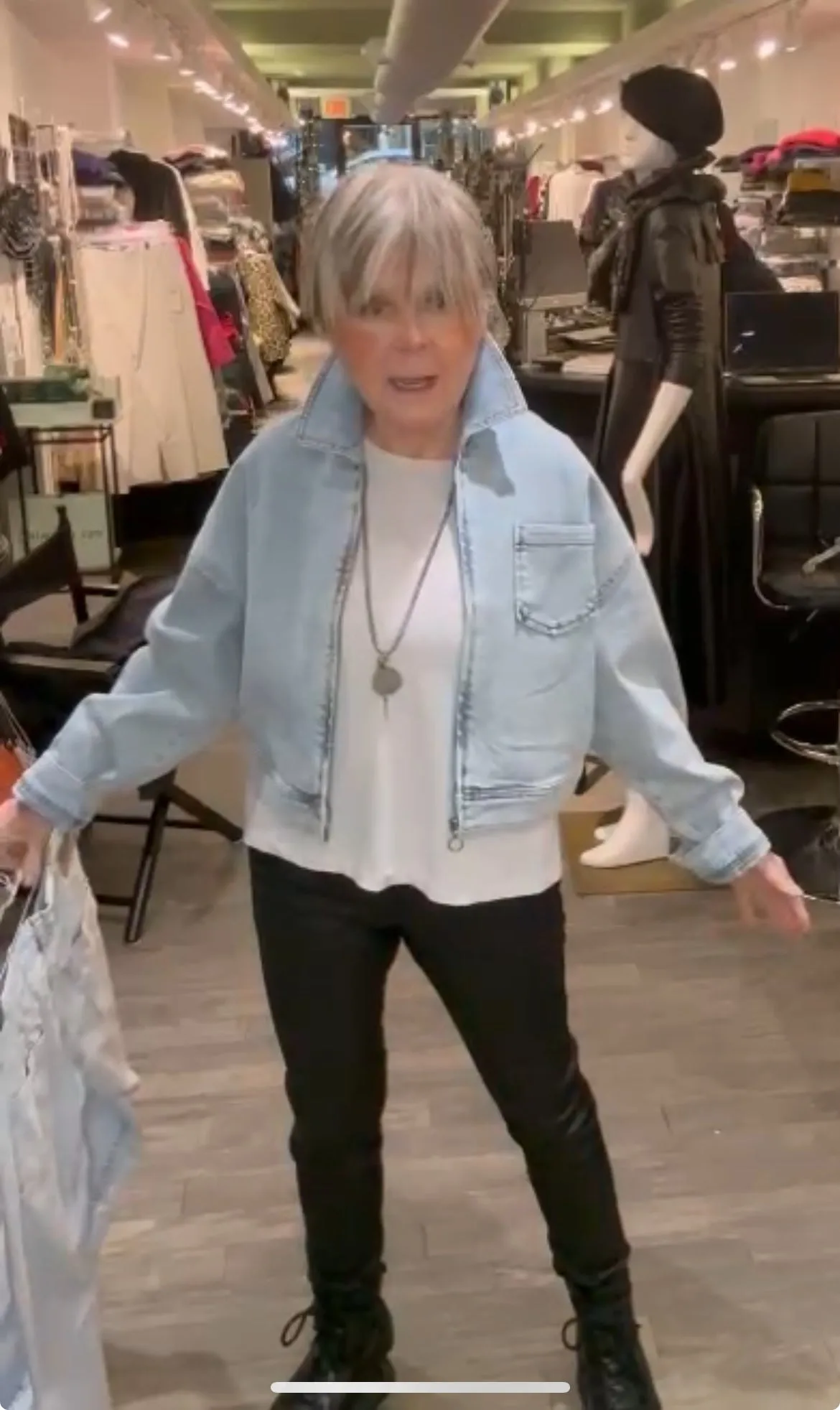 Crop Denim JACKET
