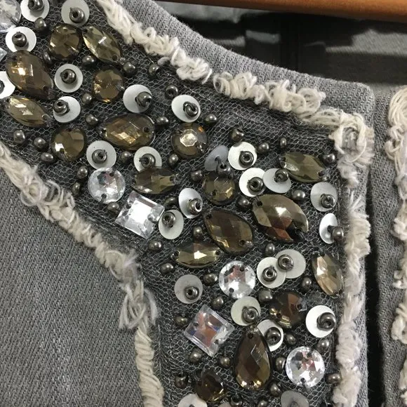 Draper's &amp; Damon's Womens M Stretch Denim Jacket Bead Embellishments Crew Neck
