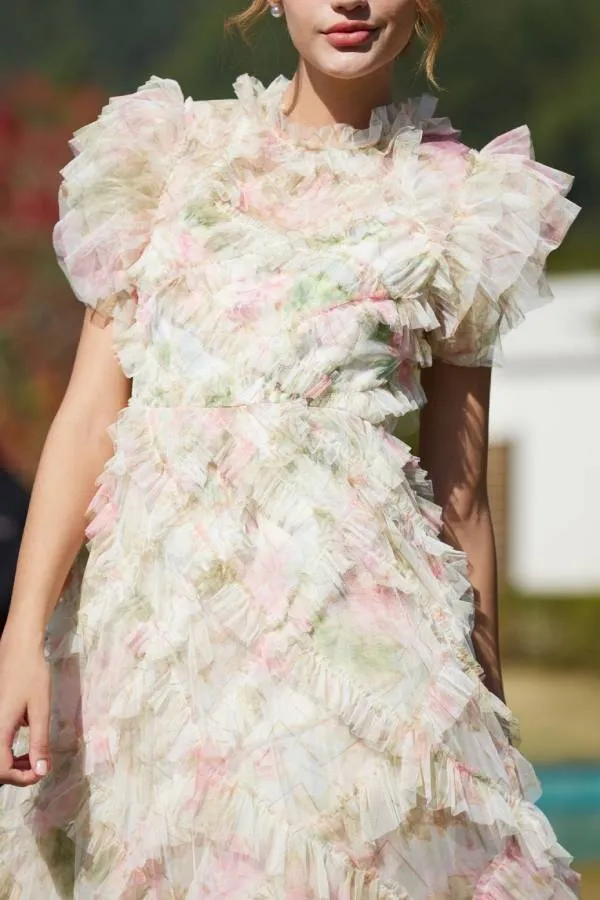 Embroidered A-line skirt half turtleneck sleeveless dress