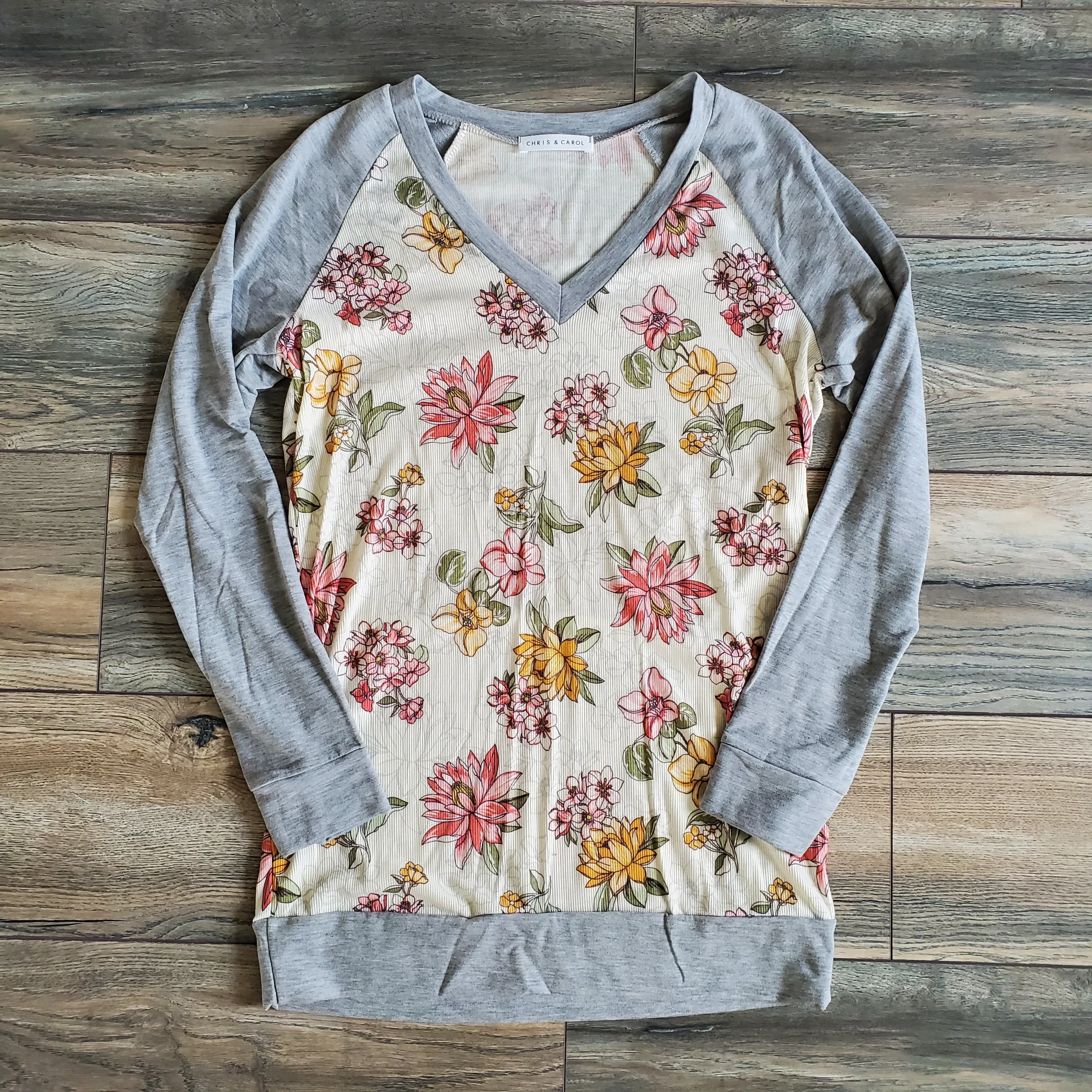 Floral V-Neck Pullover