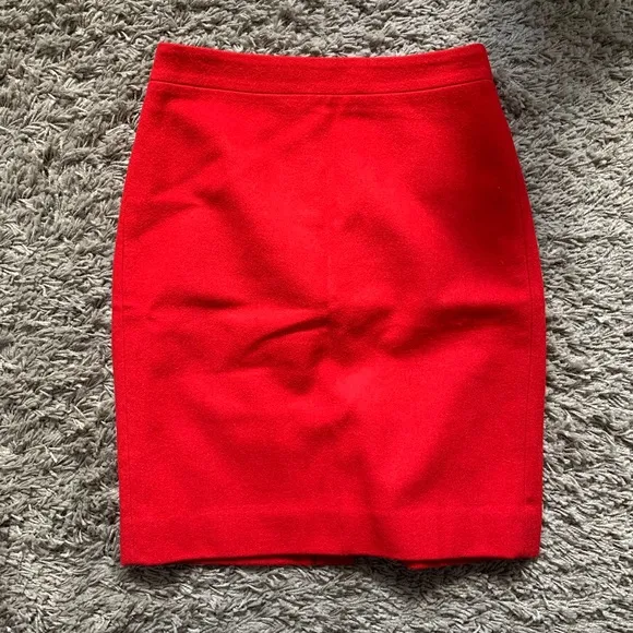 J crew// wool skirt size 0
