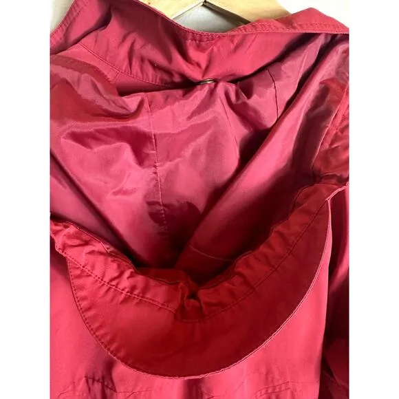 LL Bean Women's Red Trench Coat with Zip off Wool‎ Liner Size Petite Medium
