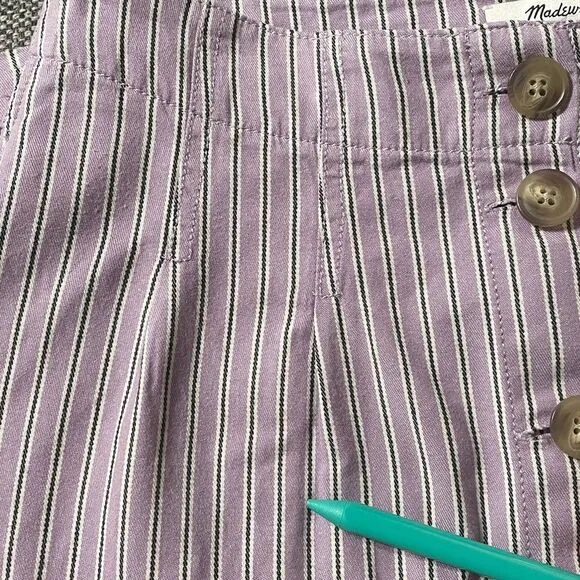 MADEWELL Pleated Midi Skirt. Size 4. Button-front, lilac stripe light academia