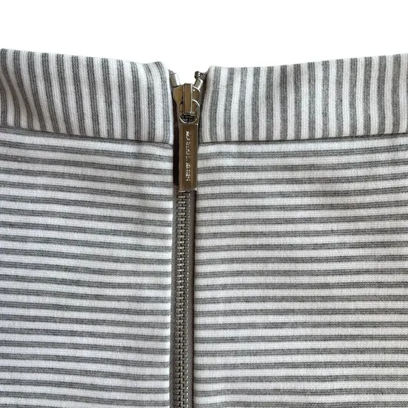 Michael Michael Kors Women’s size 2 Gray Striped A-Line Flare Mini Skirt