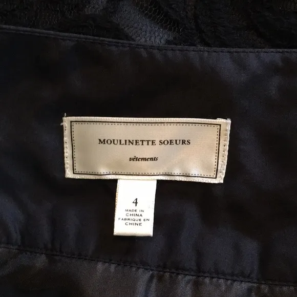 MOULINETTE SOEURS | &quot;Midnight Theater&quot; Black Floral Lace A-Line Skirt