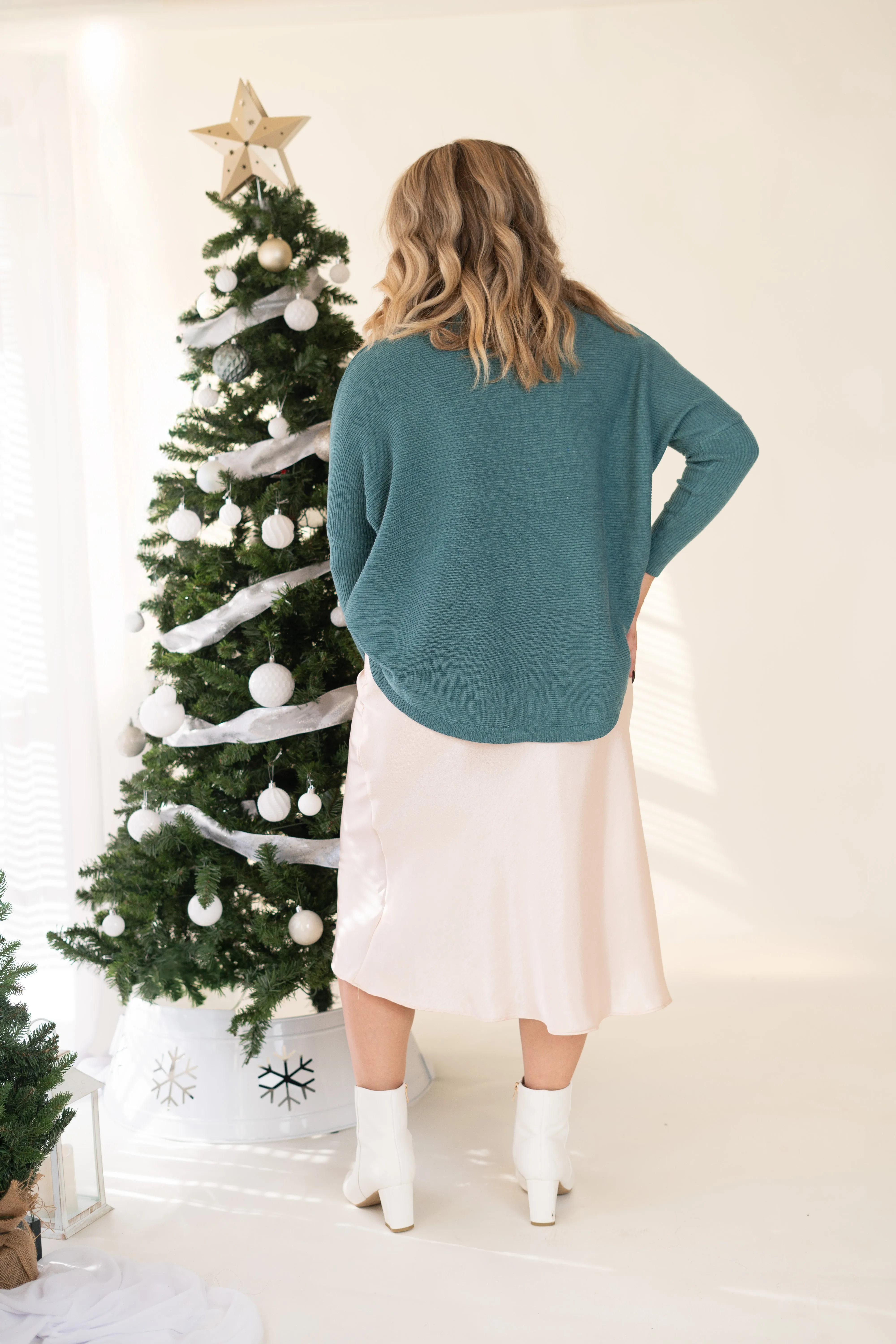 Mountain Cabin Sweater in Teal