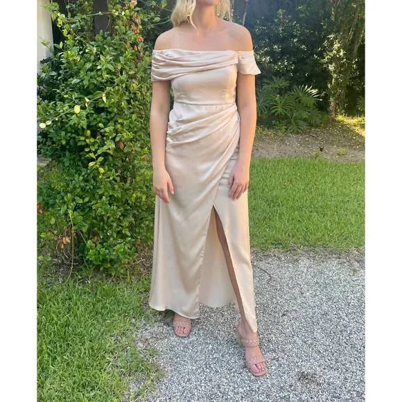 NEW DO BE long pleated dress in beige