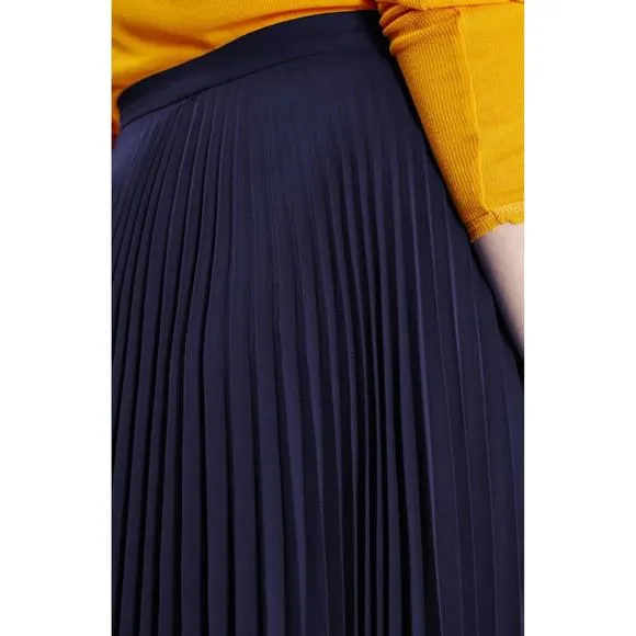 NEW TOPSHOP pleated midi skirt in navy