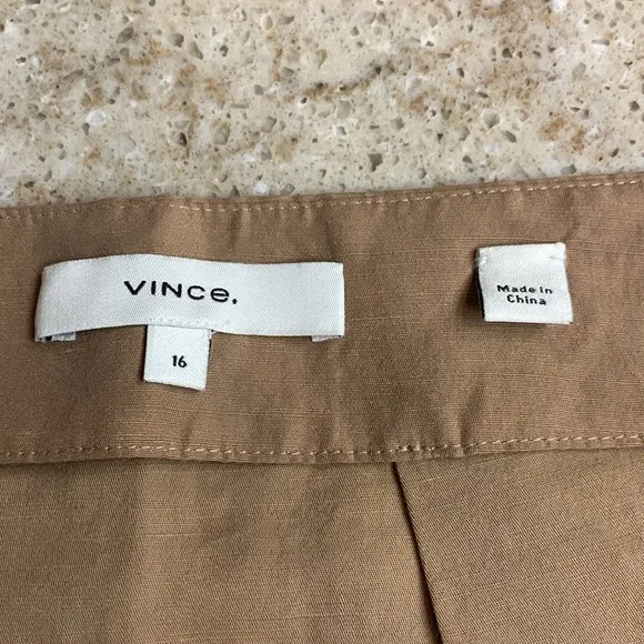 NWOT Vince Pleated A-Line Skirt in Sandshell Size 16