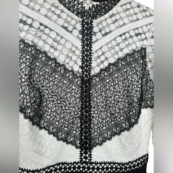 NWT Gianni Bini Lace Black &amp; White Pleated Tiered Dress MSRP $139 Size Medium