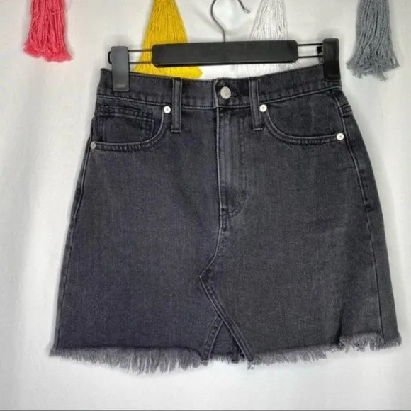 NWT Madewell Black Rigid Denim A-Line Mini Skirt