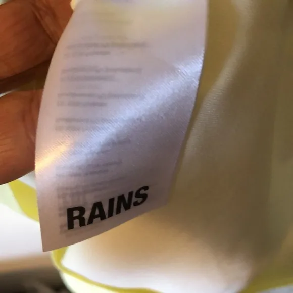 Rains Curve -hooded Trench Rain-coat with belt size XL New!
