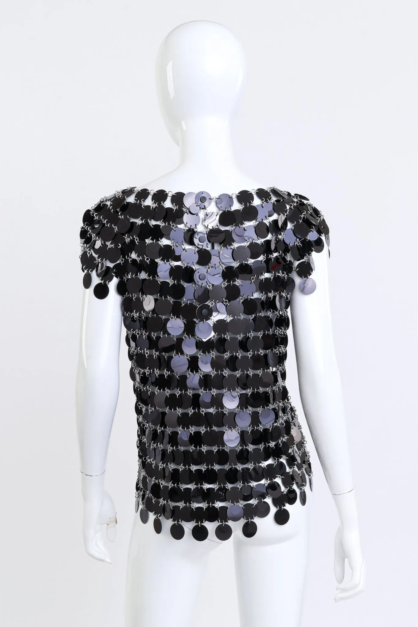 Short Sleeve Disk Link Top
