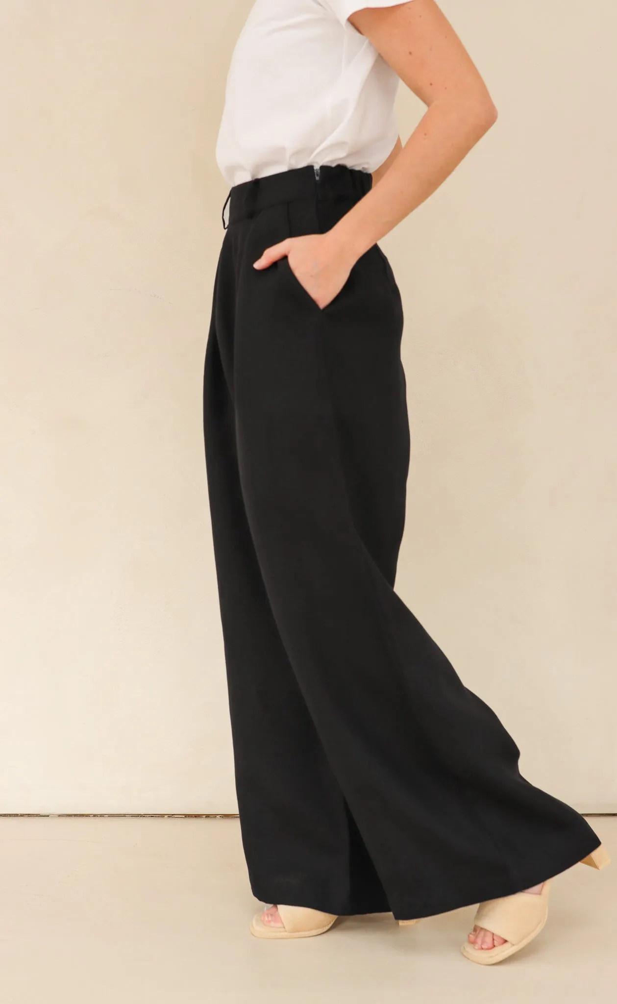 The Maximalist - Long Pants - Black Linen