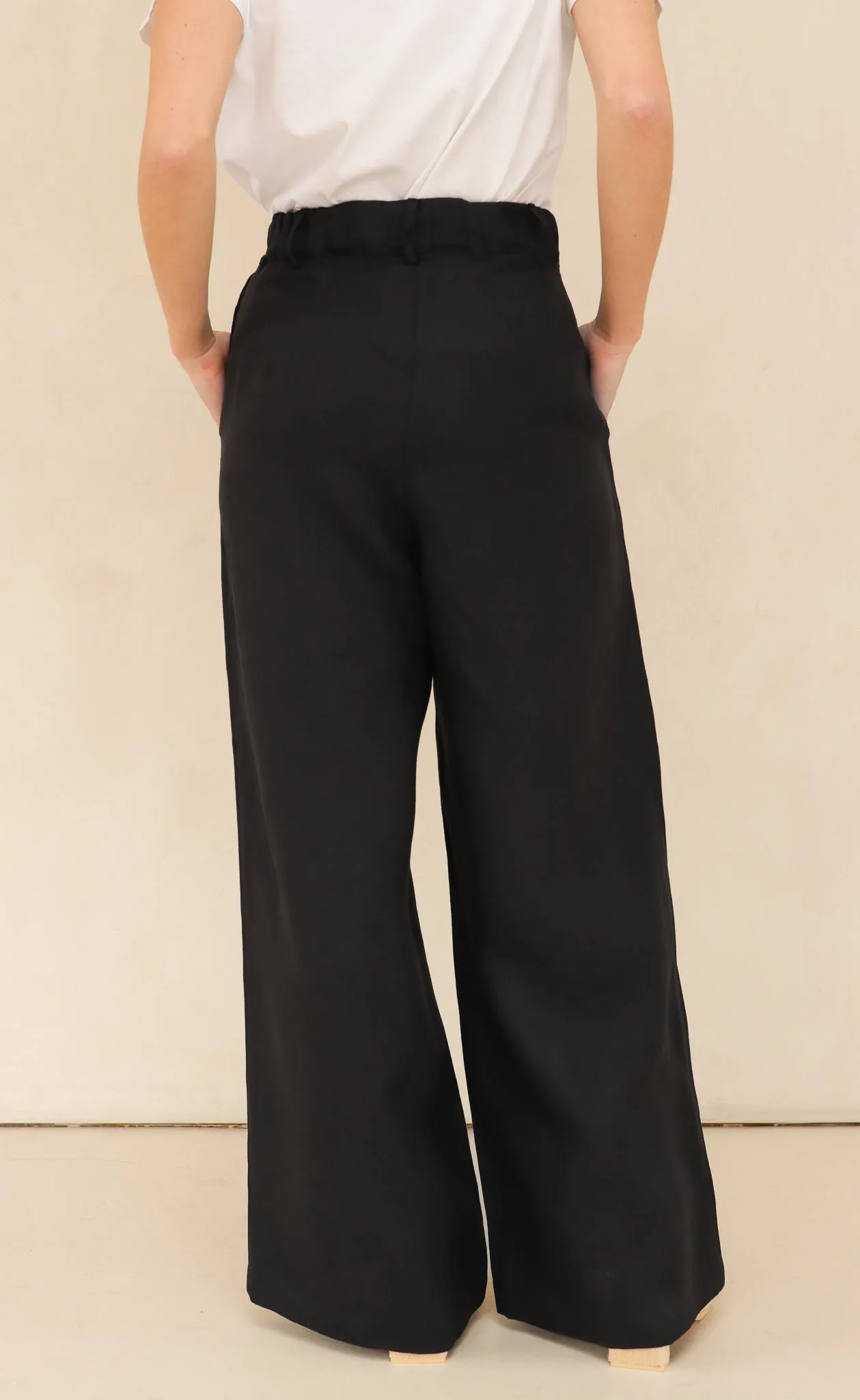 The Maximalist - Long Pants - Black Linen