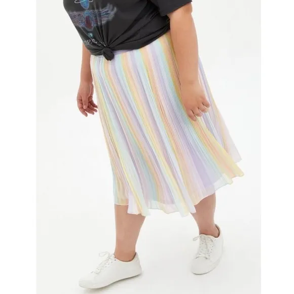 TORRID Midi Chiffon Pleated skirt In Multi Stripe