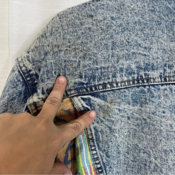 Vintage 1820 southwest denim distressed cropped jacket