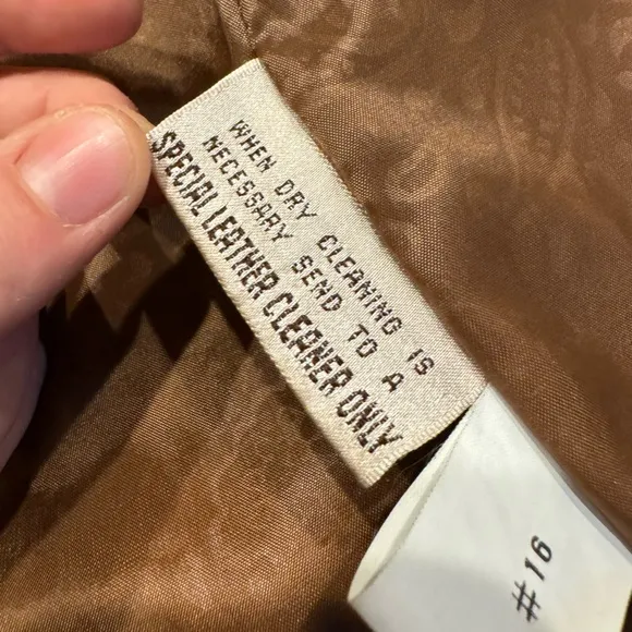 Vintage Global Identity G-III 80’s Leather Trench Coat