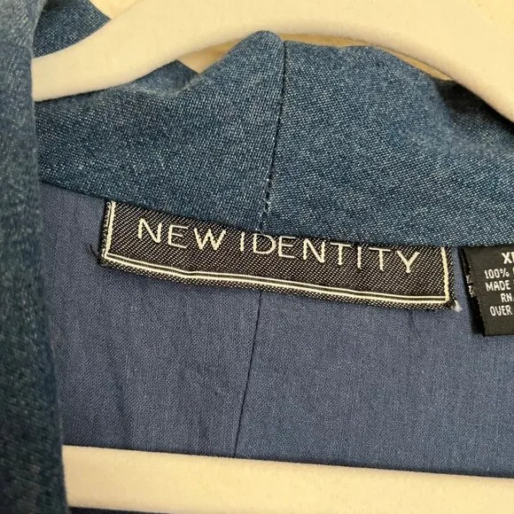 Vintage New Identity XL Embroidered Floral Denim Jacket